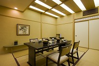 20091001-ryoutei.yugawara.shokuji.itouya.jpg