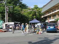 20180506-asaichi_kankoukaikan_20180506_itouya.jpg